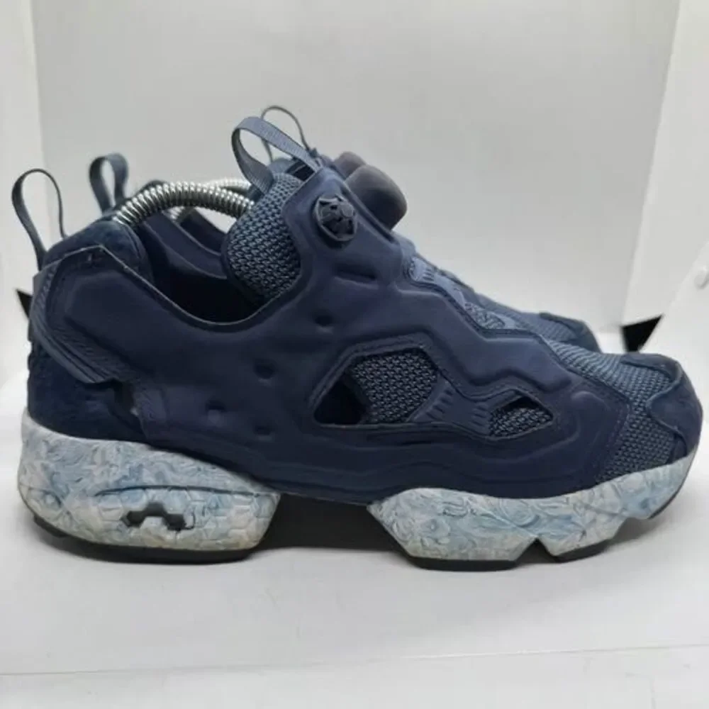 Reebok Instapump Fury Mens 8.5 blue shoes sneakers
